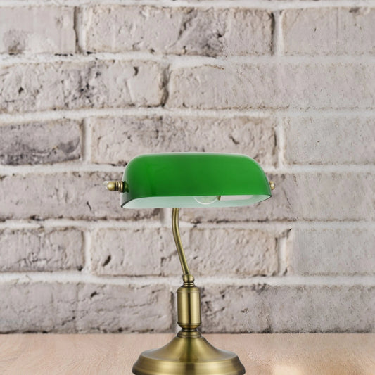 Une Lampe de Banquier verte iconique.